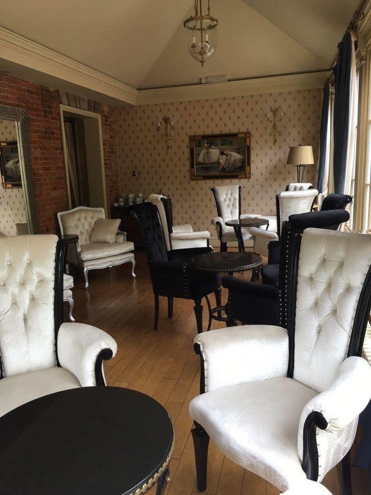 Hotel Risley Hall